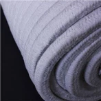 Keramisk fibertau med ståltråder forsterket