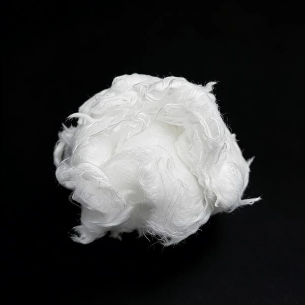 Polykrystallinsk aluminiumoksydfiber i bulk for høy-temperaturapplikasjoner